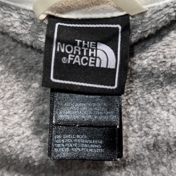 Women’s size Large North Face 3 in 1 Winter Coat - Picture 8 of 9